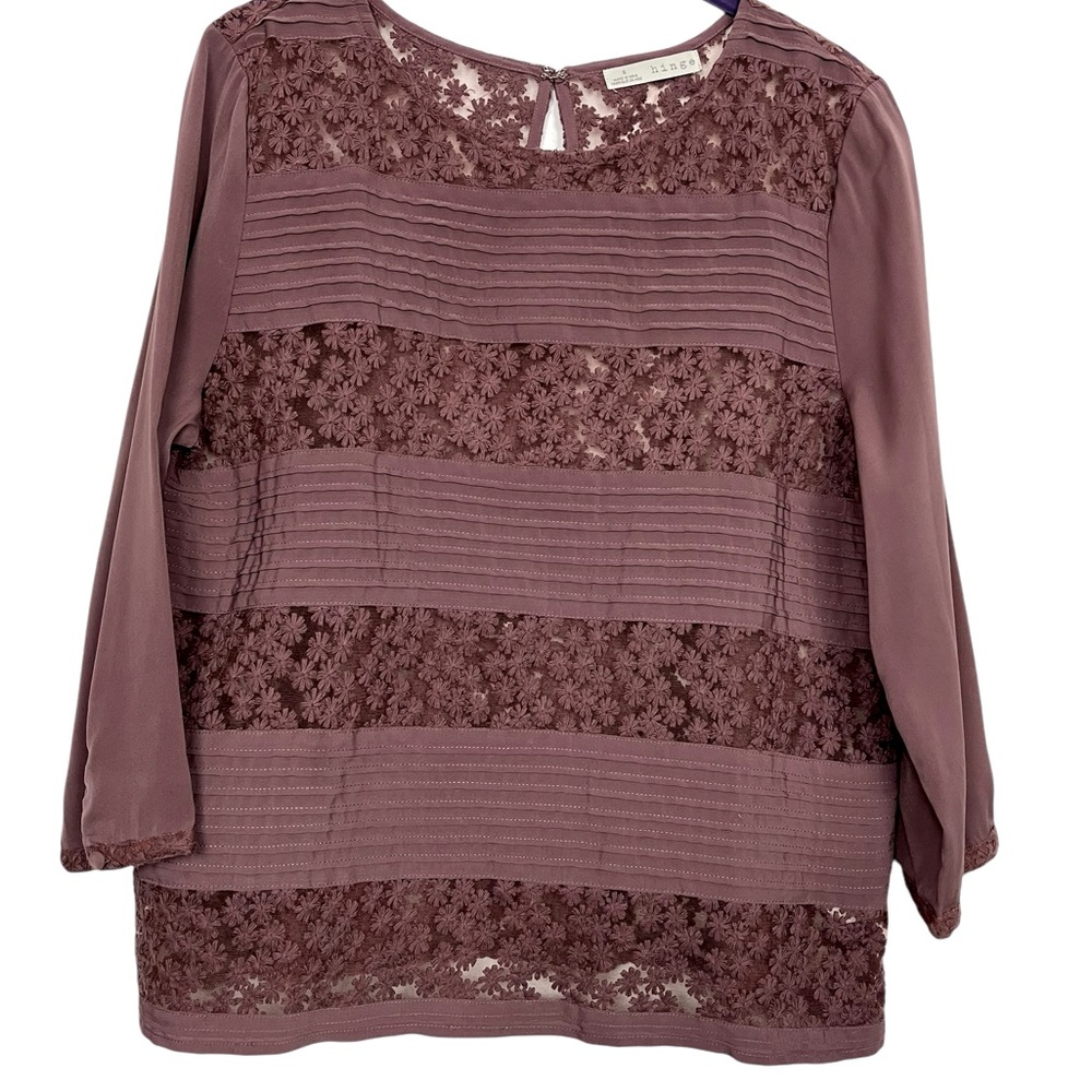 Hinge Small Top Mauve Semi Sheer Floral Lace Mesh 3/4 Sleeve